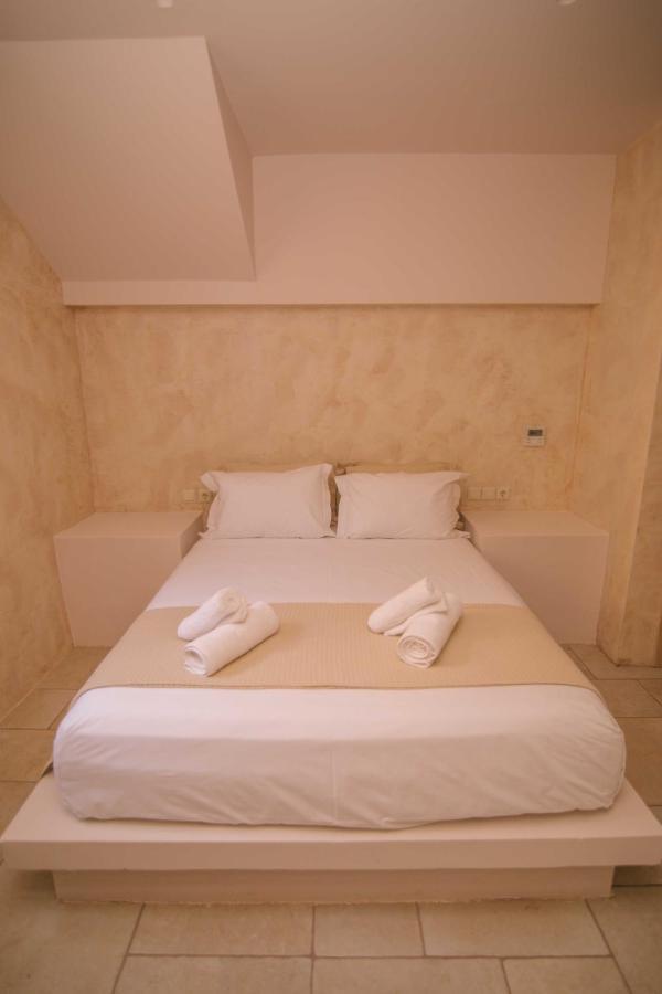 Mani Luxury Suites And Studios In Gytheio With Private Pools Zewnętrze zdjęcie