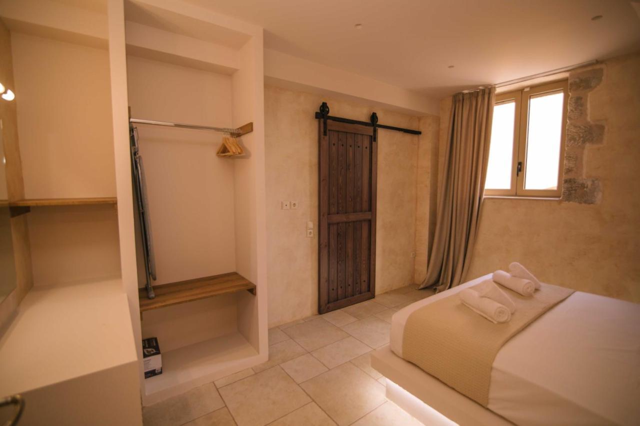 Mani Luxury Suites And Studios In Gytheio With Private Pools Zewnętrze zdjęcie