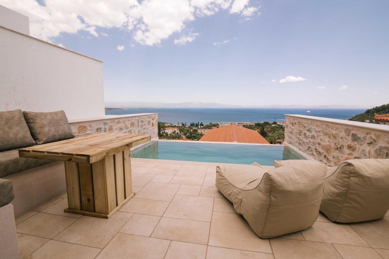 Mani Luxury Suites And Studios In Gytheio With Private Pools Zewnętrze zdjęcie