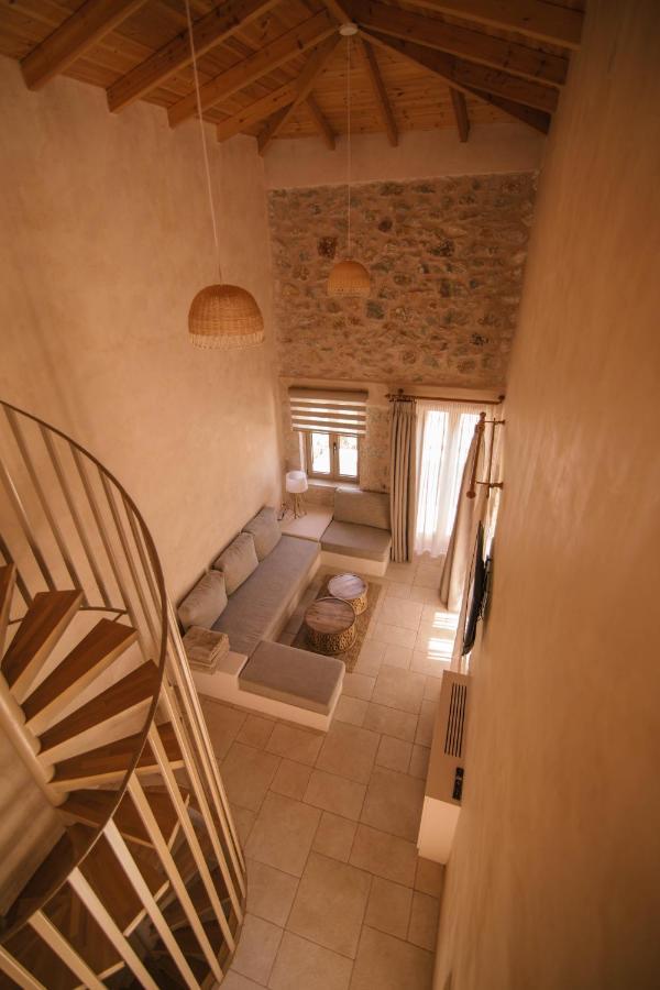 Mani Luxury Suites And Studios In Gytheio With Private Pools Zewnętrze zdjęcie